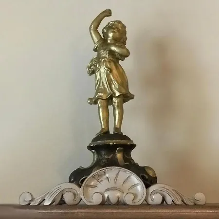 A L'epoque Apartmán *