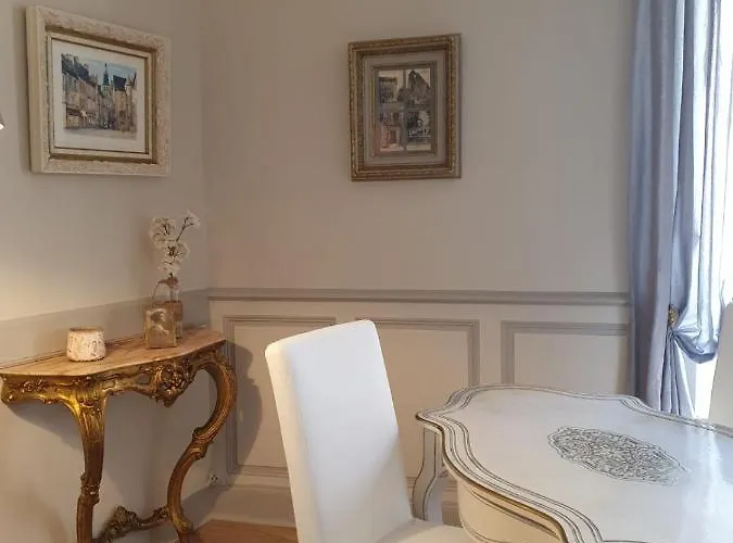 Lägenhet A L'epoque